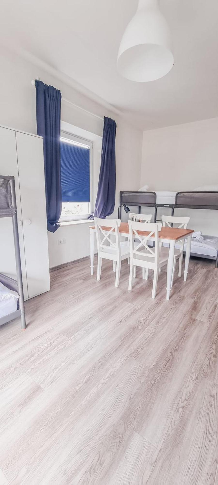 Sechsbettzimmer "Blau" In Zentraler Lage BRE 外观 照片